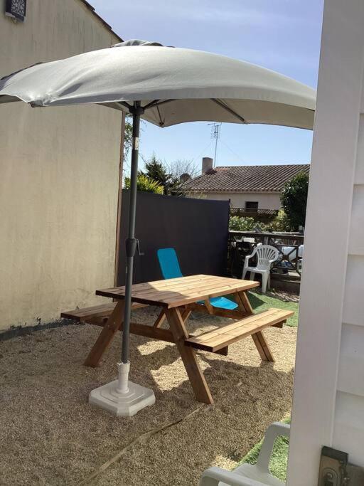 L'Etoile De Mer , Maison En Plein Centre Ville Bretignolles-sur-Mer Luaran gambar